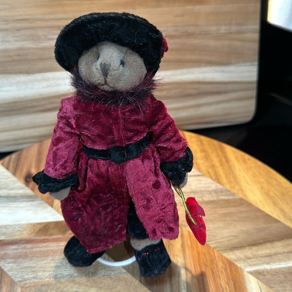 Russ Berrie Winter Bear 7”